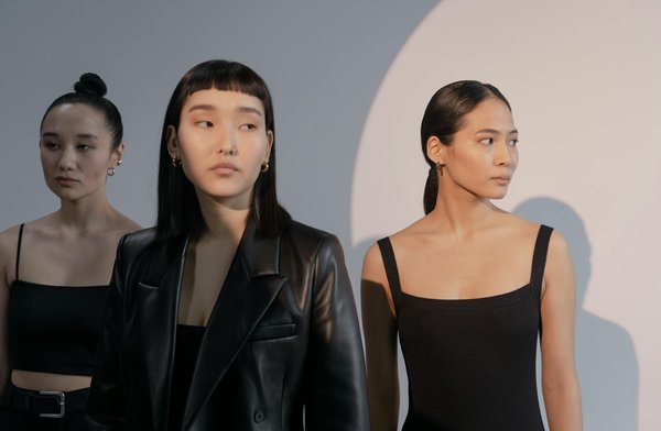 Designing a Distinctive Charm Bracelet: Celebrate British Heritage with Personalized Flair